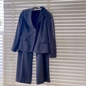 Kasper Pant Suit and Blazer - 12P